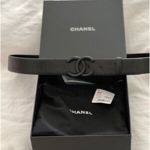 AUTHENTIC Chanel black CC leather belt 85mm #94305